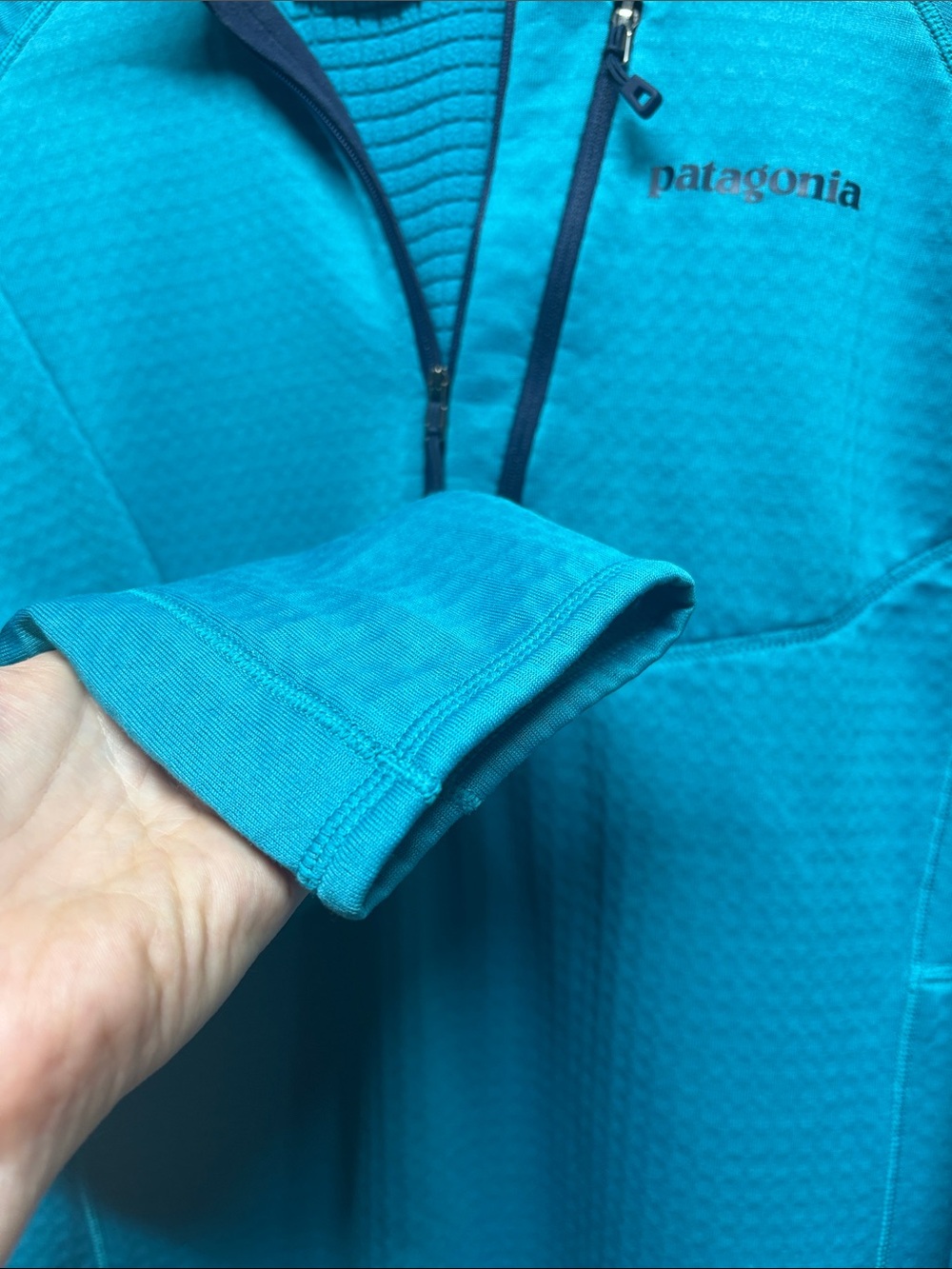 Patagonia R1 Pullover - Blue - Picture 5 of 9